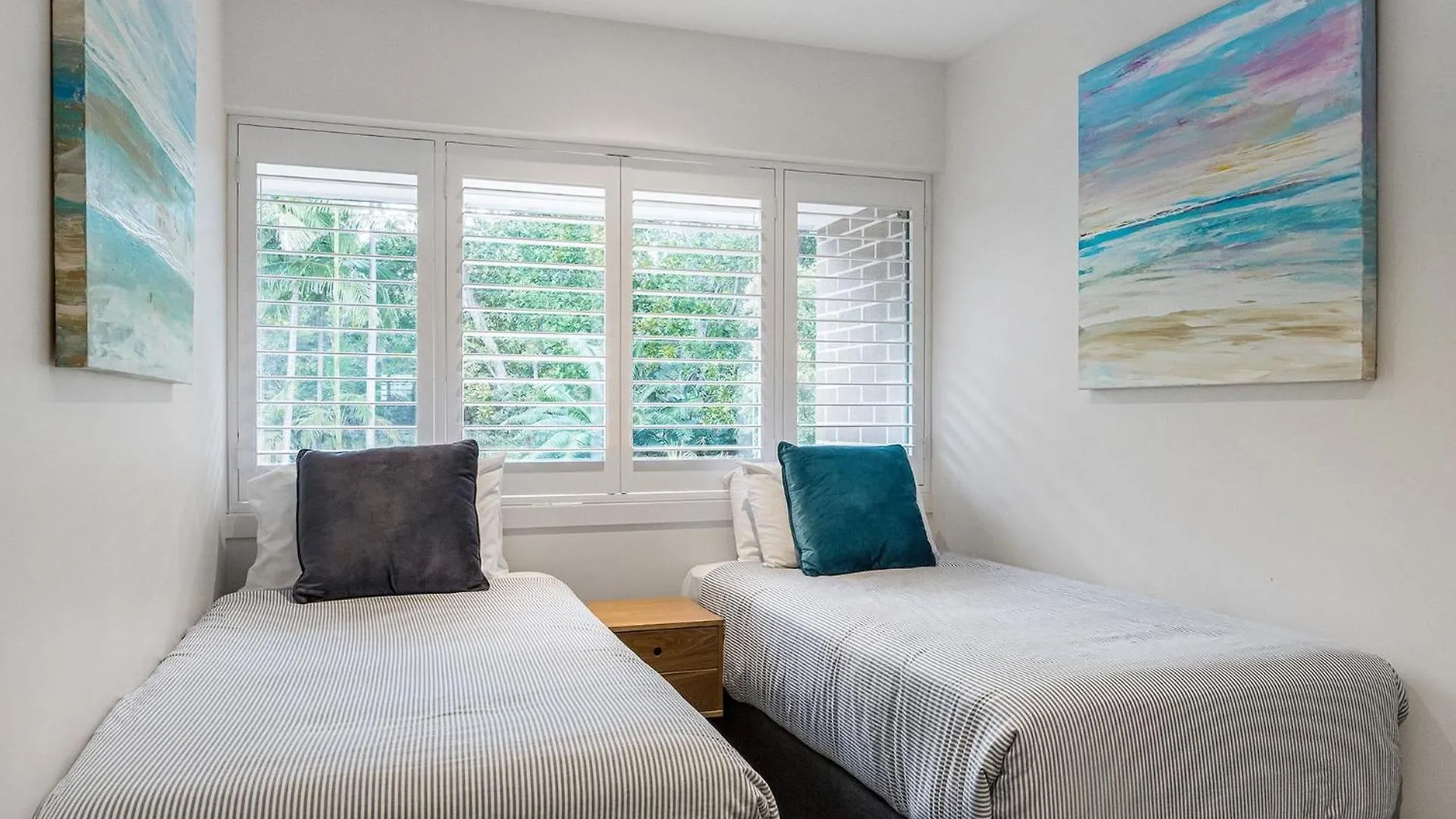 A Perfect Stay - 4 James Cook Apartments Byron Bay